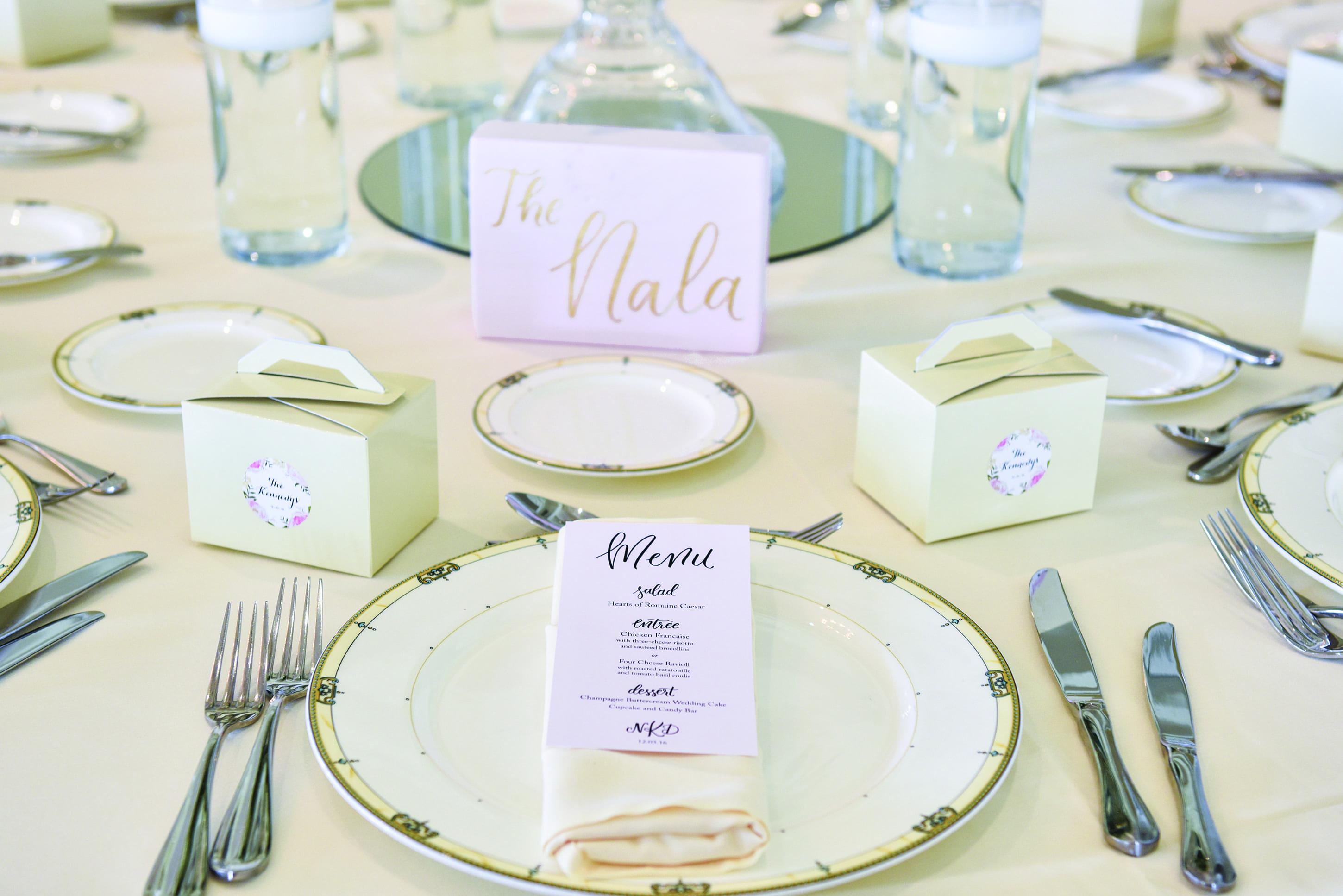 Table numbers and menu cards